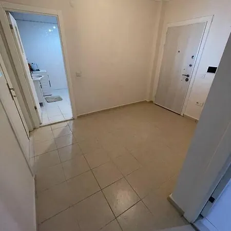 Deniz,kale Manzarali 3+1 Havuzlu Apartmán