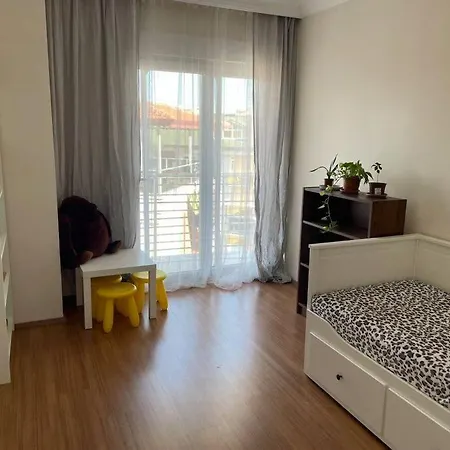 Deniz,kale Manzarali 3+1 Havuzlu Apartmán *